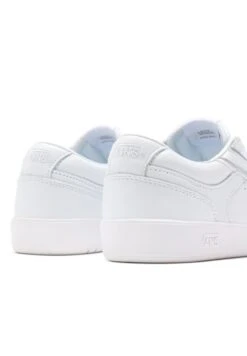 Vans Lowland Unisex - Sneakers Laag - White -Vans 08188dc464534daeafb1e56dfa515d80
