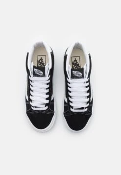Vans Mid Skool 37 Unisex - Sneakers Hoog - Black/True White 15 Vans Mid Skool 37 Unisex - Sneakers Hoog - Black/True White -Vans 09e5cf795ed74df38ca36a13d71b7a9d