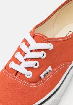 Vans Authentic - Sneakers Laag - Color Theory Burnt Ochre 13 Vans Authentic - Sneakers Laag - Color Theory Burnt Ochre -Vans 107bbb7a84ad40fdb11eac5a1677758b