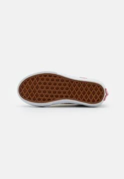 Vans Old Skool Unisex - Sneakers Laag - Black/True White 12 Vans Old Skool Unisex - Sneakers Laag - Black/True White -Vans 18658ccf492e4ea98de8e080b7f59eb7