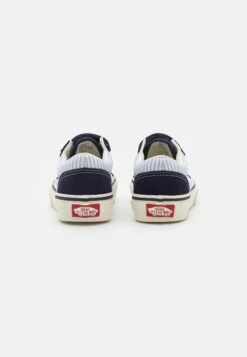 Vans Old Skool Unisex - Sneakers Laag - Peacoat 10 Vans Old Skool Unisex - Sneakers Laag - Peacoat -Vans 1974b38aa0ad4c5f997b220f14dda64e