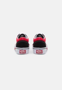 Vans Old Skool Bolt Unisex - Sneakers Laag - Red/Black -Vans 1db24f7cb2b9433eb5bff417698b40b5