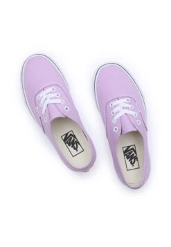 Vans Authentic Unisex - Skateschoenen - Lupine 10 Vans Authentic Unisex - Skateschoenen - Lupine -Vans 2131474d375b4ab9a72d9637bc4cbc3e