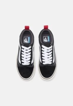 Vans Old Skool Mte-1 Unisex - Sneakers Laag - Black/White 11 Vans Old Skool Mte-1 Unisex - Sneakers Laag - Black/White -Vans 23db659987e0455892cd7f4b91f78938