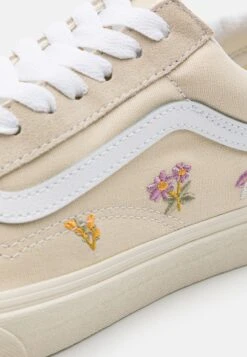 Vans Ua Old Skool Unisex - Sneakers Laag - Multi-Coloured/Oatmeal 13 Vans Ua Old Skool Unisex - Sneakers Laag - Multi-Coloured/Oatmeal -Vans 247aa397d50349d38d592c03a446c40d