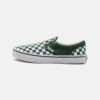 Vans Classic Slip-On Unisex - Instappers - Dark Green/White 1 Vans Classic Slip-On Unisex - Instappers - Dark Green/White -Vans 2a2a347b82144b73a2b5462f97f9b780