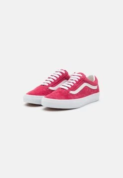 Vans Old Skool Unisex - Sneakers Laag - Holly Berry -Vans 307856d45c294e1aa285c7a94b7859e0