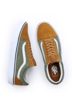 Vans Old Skool Unisex - Sneakers Laag - Green Brown 10 Vans Old Skool Unisex - Sneakers Laag - Green Brown -Vans 30e1aac53f4840458b43853a378ba2d6