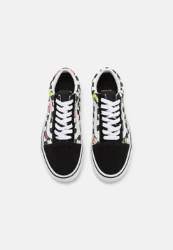 Vans Old Skool Unisex - Sneakers Laag - Black/White 13 Vans Old Skool Unisex - Sneakers Laag - Black/White -Vans 352ab731f1414b74b77b382e8fdaef94