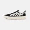 Vans Old Skool Mte-1 Unisex - Sneakers Laag - Black 1 Vans Old Skool Mte-1 Unisex - Sneakers Laag - Black -Vans 44ce72eb7424484492efac296c3f32e8