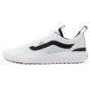 Vans Ua Ultrarange Exo - Sneakers Laag - White 1 Vans Ua Ultrarange Exo - Sneakers Laag - White -Vans 46715aeeef48459a94d38296d0206d9d