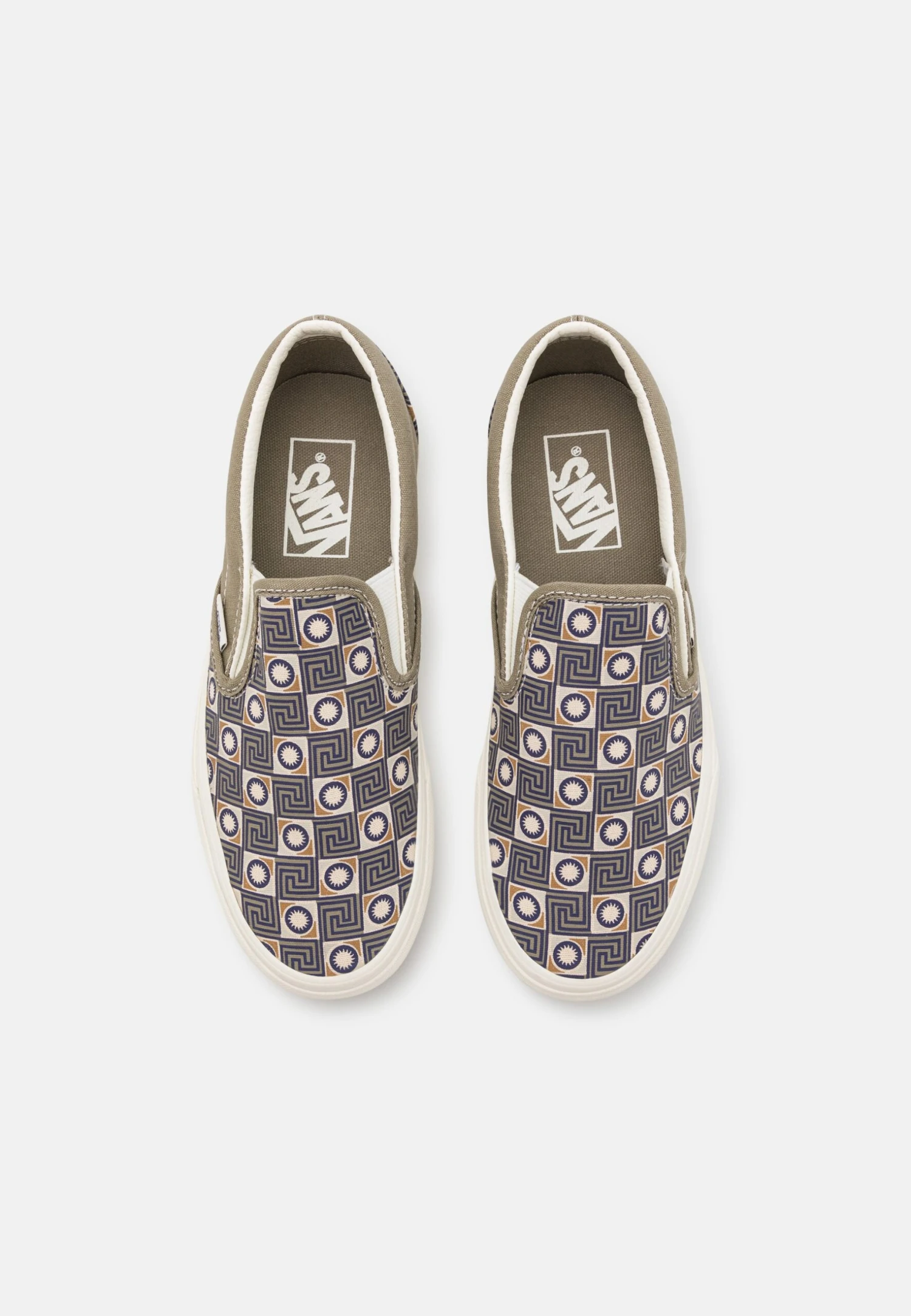 Vans Classic Slip On Unisex - Instappers - Geo Trek Olive 8 Vans Classic Slip On Unisex - Instappers - Geo Trek Olive - Afbeelding 6