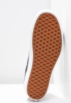 Vans Ua Sk8-Hi Platform 2.0 - Sneakers Hoog - Black/True White 19 Vans Ua Sk8-Hi Platform 2.0 - Sneakers Hoog - Black/True White -Vans 566981f6dd934c8f9743ac94e89da093