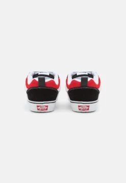 Vans Knu Skool Unisex - Skateschoenen - Red/True White 11 Vans Knu Skool Unisex - Skateschoenen - Red/True White -Vans 5dcdfb41ea6c48fdae16ff60849b52b5