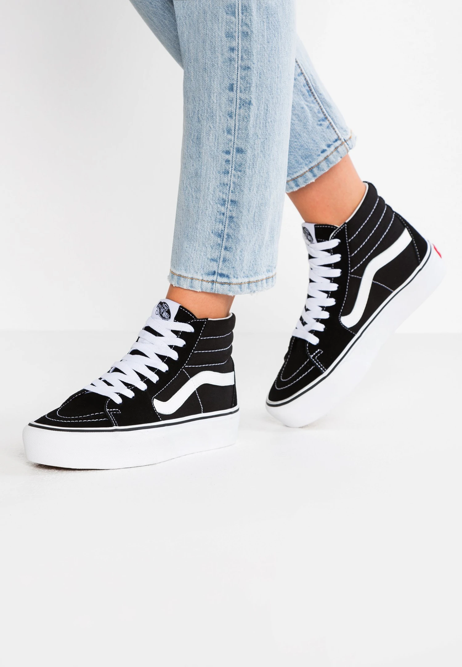 Vans Ua Sk8-Hi Platform 2.0 - Sneakers Hoog - Black/True White 3 Vans Ua Sk8-Hi Platform 2.0 - Sneakers Hoog - Black/True White