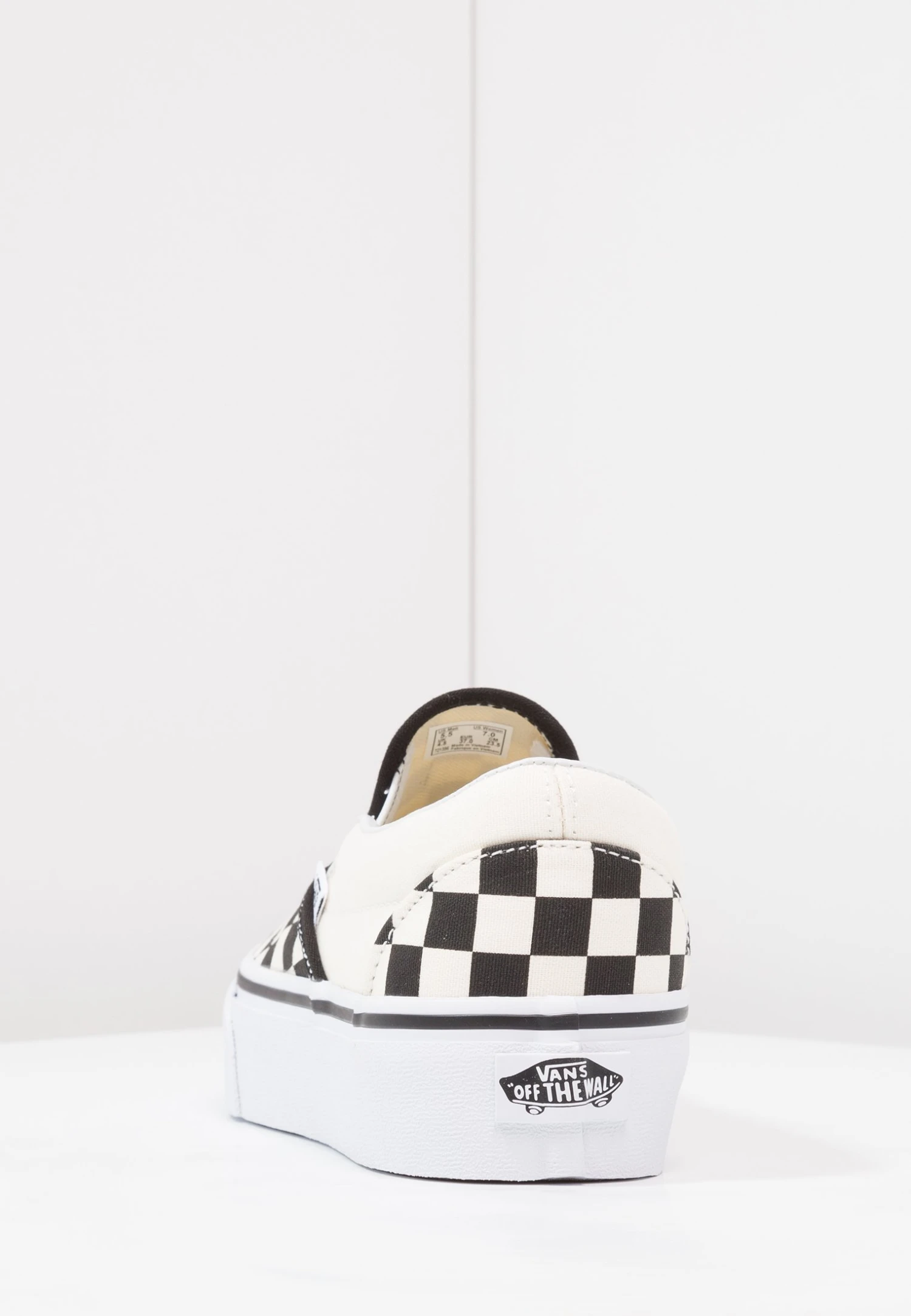 Vans Ua Classic Slip-On Platform - Instappers - Black/White 9 Vans Ua Classic Slip-On Platform - Instappers - Black/White - Afbeelding 7
