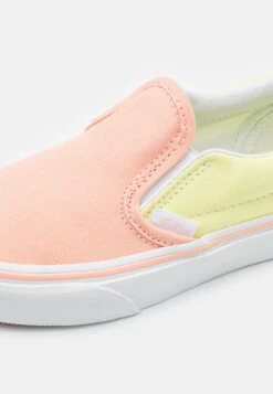 Vans Classic Slip-On Unisex - Sneakers Laag - Pastel/Multi-Coloured/White 13 Vans Classic Slip-On Unisex - Sneakers Laag - Pastel/Multi-Coloured/White -Vans 69b0c539db824cdabb0708ce98b7b890