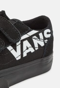 Vans Old Skool Unisex - Sneakers Laag - Black/White 13 Vans Old Skool Unisex - Sneakers Laag - Black/White -Vans 74501f7cbb3b4e4a8fb5be9358d08f5c