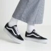 Vans Ua Old Skool Platform - Sneakers Laag - Black/White 1 Vans Ua Old Skool Platform - Sneakers Laag - Black/White -Vans 7fd926e68c2545f094554c0ef74c8eef