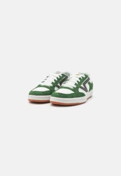Vans Ua Lowland Cc - Sneakers Laag - Greenhouse Green/Blanc De Blanc 9 Vans Ua Lowland Cc - Sneakers Laag - Greenhouse Green/Blanc De Blanc -Vans 8006714deebb418b8f0f4e6832e36180