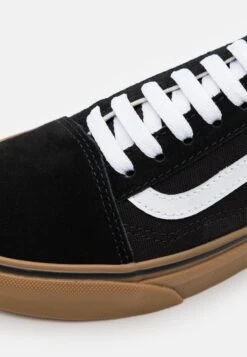 Vans Old Skool Unisex - Sneakers Laag - Black 13 Vans Old Skool Unisex - Sneakers Laag - Black -Vans 81f365ea08fa406893cc4a3ebd87eea6