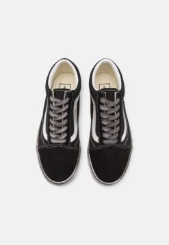 Vans Old Skool Unisex - Sneakers Laag - Stressed Black/White 11 Vans Old Skool Unisex - Sneakers Laag - Stressed Black/White -Vans 8305defba76b43a191e8abebfe0a0e72