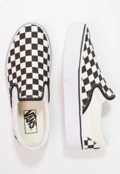 Vans Ua Classic Slip-On Platform - Instappers - Black/White 15 Vans Ua Classic Slip-On Platform - Instappers - Black/White -Vans 85cd6864a0684781b4f7ffed0ea88c09