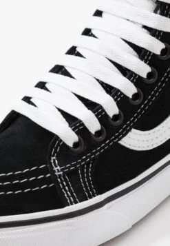 Vans Sk8 Mte Unisex - Sneakers Hoog - Black/True White -Vans 8638b449bdc342328d42e03a10e3503d