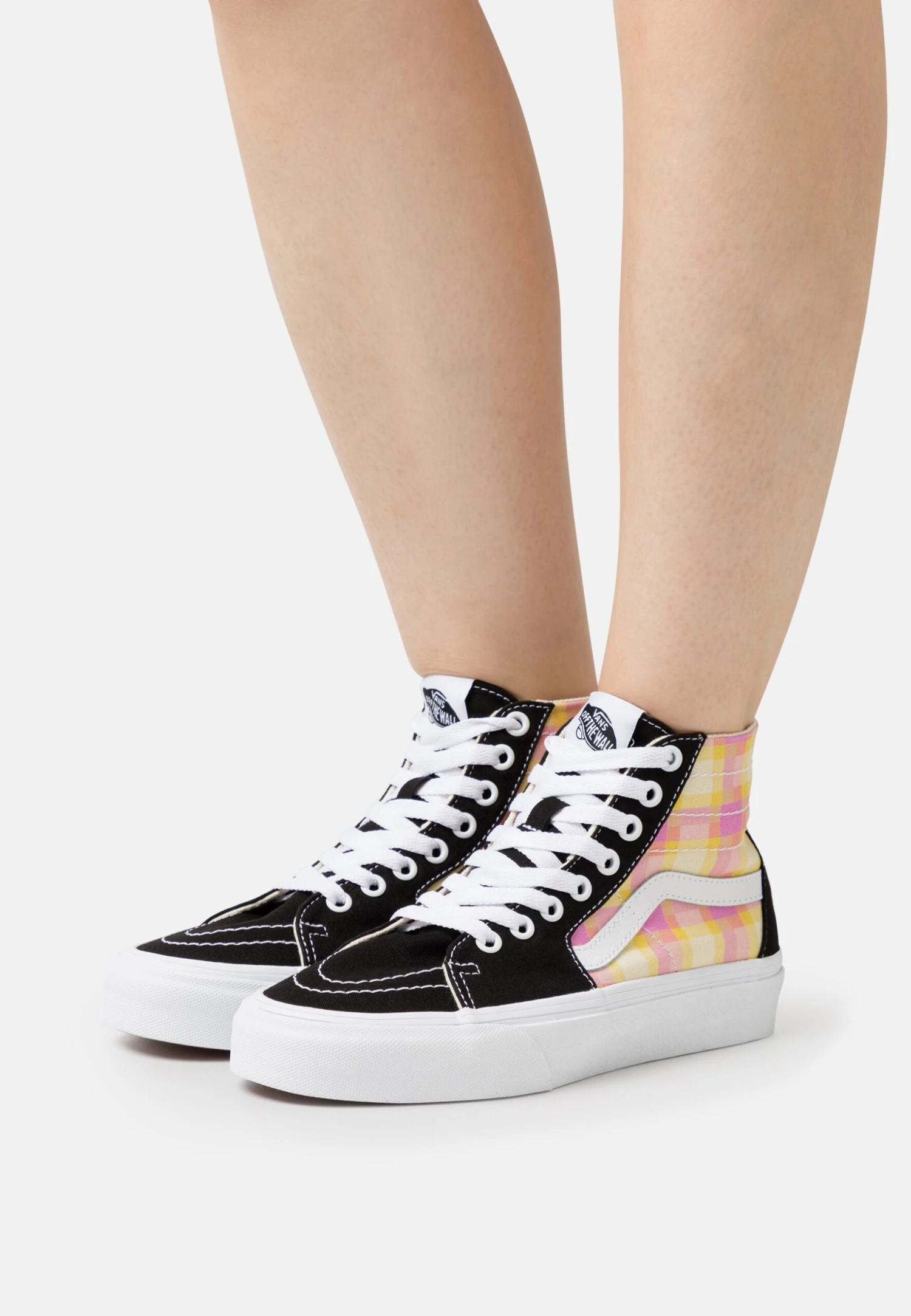 Vans Ua Sk8-Hi Tapered - Sneakers Hoog - Pink 3 Vans Ua Sk8-Hi Tapered - Sneakers Hoog - Pink