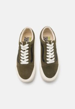 Vans Old Skool Vr3 Unisex - Sneakers Laag - Dark Olive 13 Vans Old Skool Vr3 Unisex - Sneakers Laag - Dark Olive -Vans 90395bdabc344ed2a8f53e68f7790e97