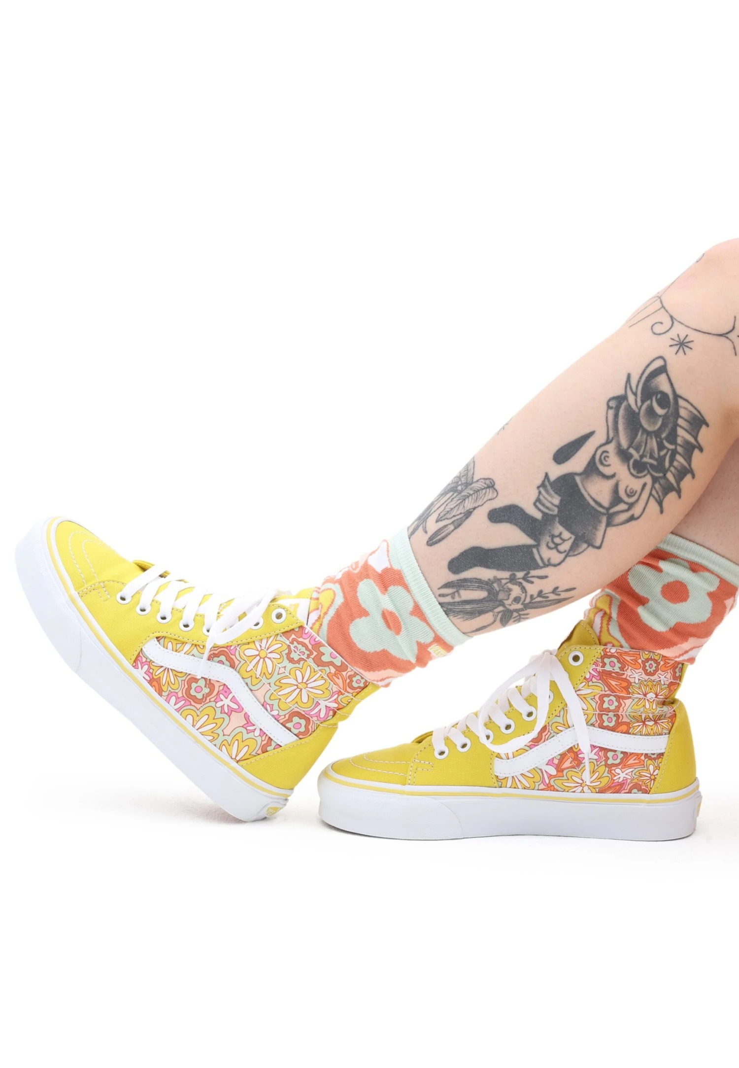 Vans Ua Sk8-Hi Tapered - Sneakers Hoog - Medium Pink 3 Vans Ua Sk8-Hi Tapered - Sneakers Hoog - Medium Pink