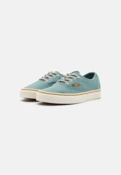 Vans Authentic Unisex - Skateschoenen - Light Blue/White 10 Vans Authentic Unisex - Skateschoenen - Light Blue/White -Vans 94410a165c8a4314b46fd952aeea0c0f