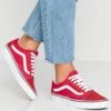 Vans Old Skool - Sneakers Laag - Racing Red/True White 2 Vans Old Skool - Sneakers Laag - Racing Red/True White -Vans 94c617ff28ad41ca8ece804f7c5d7fb9
