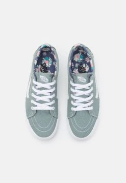 Vans Sk8-Low Unisex - Sneakers Laag - Green Milieu/True White 11 Vans Sk8-Low Unisex - Sneakers Laag - Green Milieu/True White -Vans 9638514ef7784b26a3d97520ec23bda1