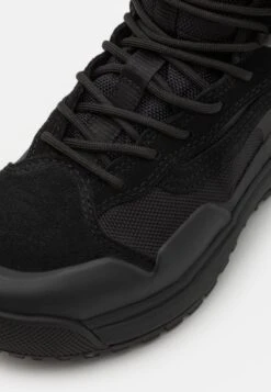 Vans Ultrarange Exo Hi Mte-1 Unisex - Sneakers Hoog - Black 13 Vans Ultrarange Exo Hi Mte-1 Unisex - Sneakers Hoog - Black -Vans 97bbbbec9a004d999f0969c2a4884c87