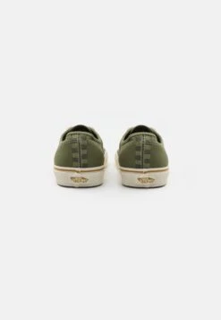 Vans Authentic Unisex - Skateschoenen - Green 9 Vans Authentic Unisex - Skateschoenen - Green -Vans 9c5c1ee1d5434747a307eb4412e3f028