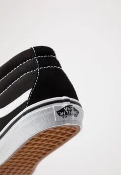 Vans Sk8 Mid Reissue Unisex - Sneakers Hoog - Black/True White -Vans a156424d06474e23afec681bbe7a3c4e