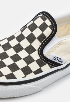 Vans Classic Slip-On Unisex - Instappers - Black/White 13 Vans Classic Slip-On Unisex - Instappers - Black/White -Vans a86f88bb2b8e4f18800e023a93ddef90