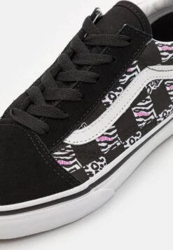 Vans Old Skool - Sneakers Laag - Daze Black 13 Vans Old Skool - Sneakers Laag - Daze Black -Vans a88171ee1ab540f5b8d0d7f9fca76160