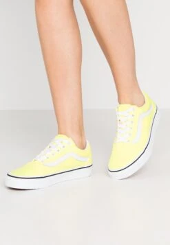 Vans Ua Old Skool - Sneakers Laag - Lemon Tonic/True White
