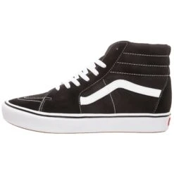 Vans Ua Comfycush Sk8-Hi - Sneakers Hoog - Black / True White