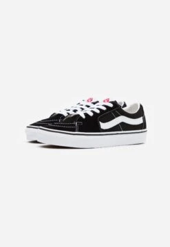 Vans Sk8 Low Unisex - Sneakers Laag - Black/True White -Vans b802cb885d10466fa6e05765e4152801