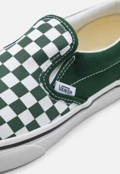 Vans Classic Slip-On Unisex - Instappers - Dark Green/White -Vans ba2e2abe5ca54ecea67217ed82fd3730