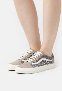 Vans Old Skool Unisex - Sneakers Laag - Geo Trek Olive