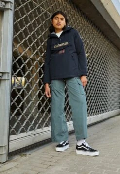 Vans Ua Old Skool Stackform - Sneakers Laag - Black/True White -Vans bc0cccb5365f43ad9f41bcba5afdaede