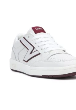 Vans Ua Lowland Cc - Sneakers Laag - Dark Red 16 Vans Ua Lowland Cc - Sneakers Laag - Dark Red -Vans bd1b9cfd85474b4da380d05feb2eb2a0