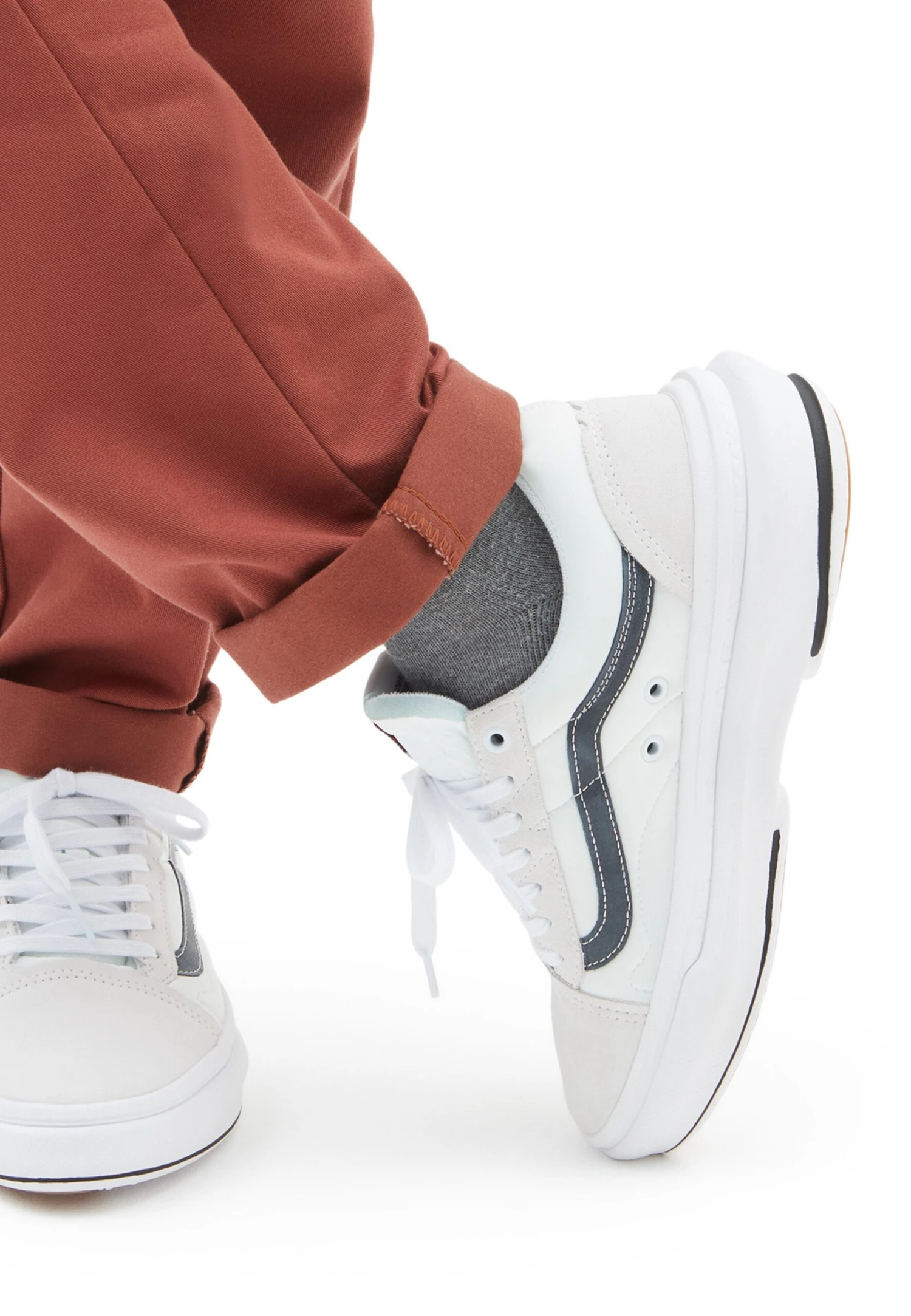 Vans Ua Old Skool Overt Cc - Sneakers Laag - White 4 Vans Ua Old Skool Overt Cc - Sneakers Laag - White - Afbeelding 2