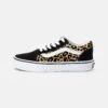 Vans Old Skool- Sneakers Laag - Flocked Leopard/Black/True White 1 Vans Old Skool- Sneakers Laag - Flocked Leopard/Black/True White -Vans c9d72cc259ce4b24932e1f8e57bcff3c