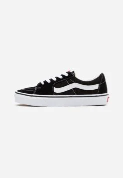 Vans Sk8 Low Unisex - Sneakers Laag - Black/True White