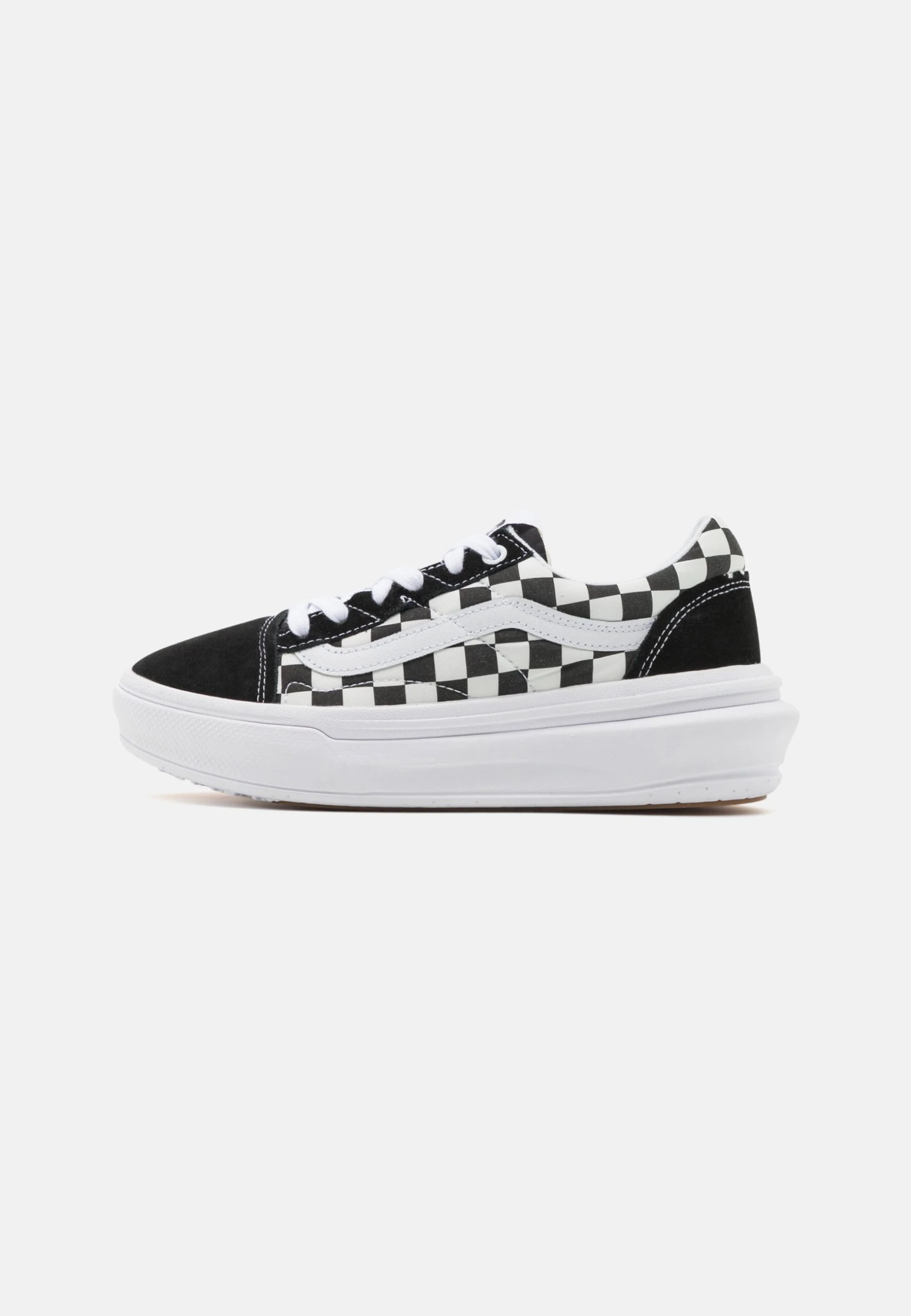 Vans Ua Old Skool Overt Cc - Sneakers Laag - Black/White 3 Vans Ua Old Skool Overt Cc - Sneakers Laag - Black/White
